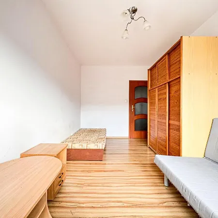 2 Rooms, 4 Beds, 6 People Διαμέρισμα Βρότσλαβ