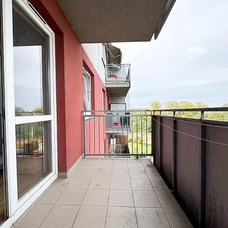 2 Rooms, 4 Beds, 6 People Apartment Wroclaw